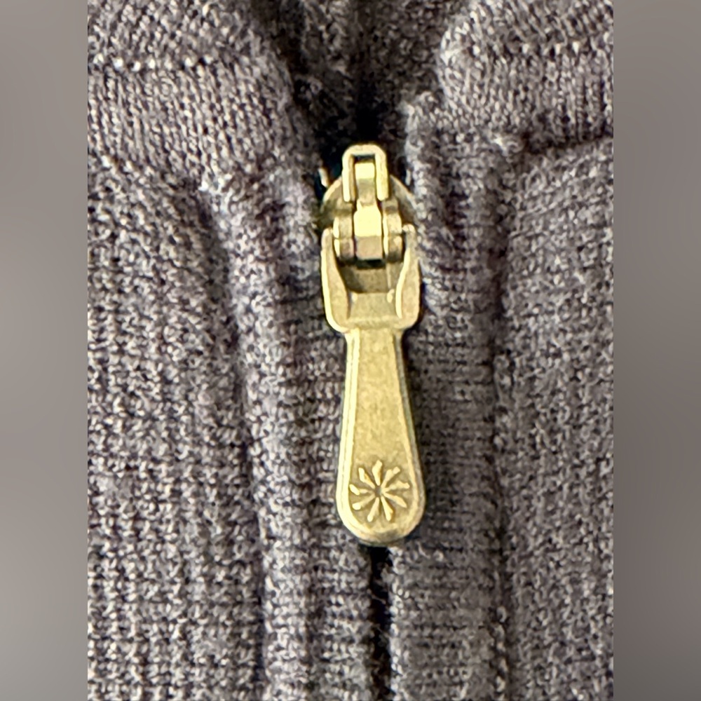Athleta Advantage Sweater Navy Medium - Picture 9 of 15